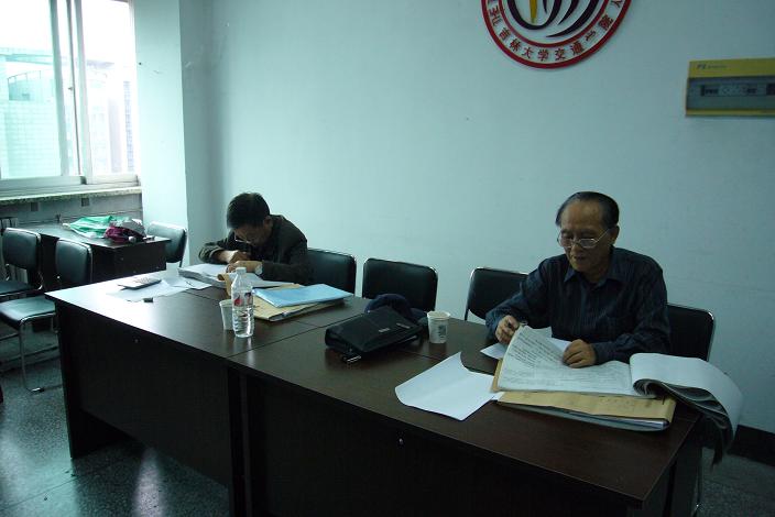 吉林大学交通六合彩网
2011-2012学年第二学期期末考试试卷复查工作